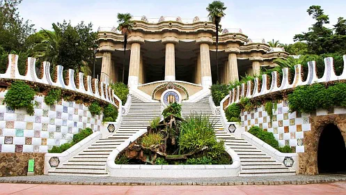 Parc Güell, Park Güell, Barcelona budget itinerary